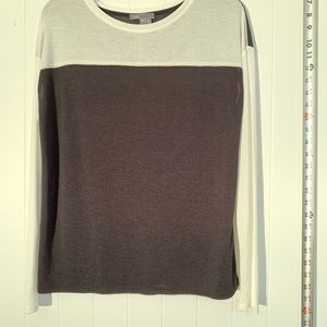 Vince. Women’s long sleeve top XS